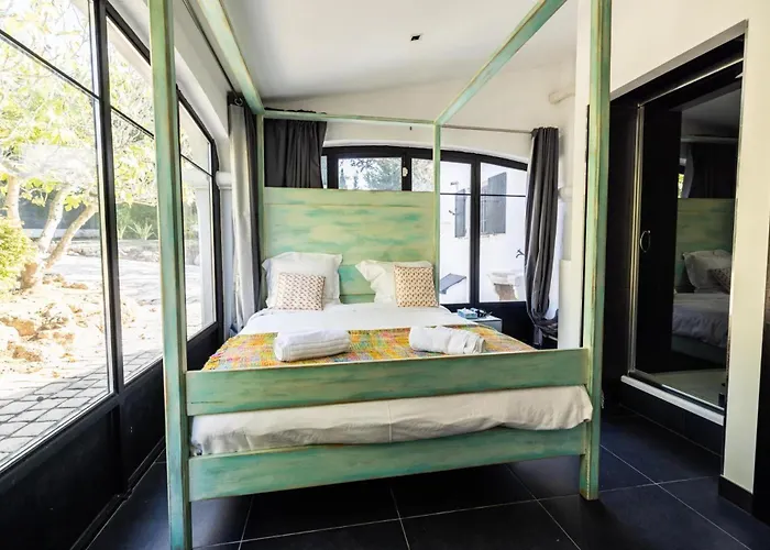 Reninca - Cote D'azur Villa *